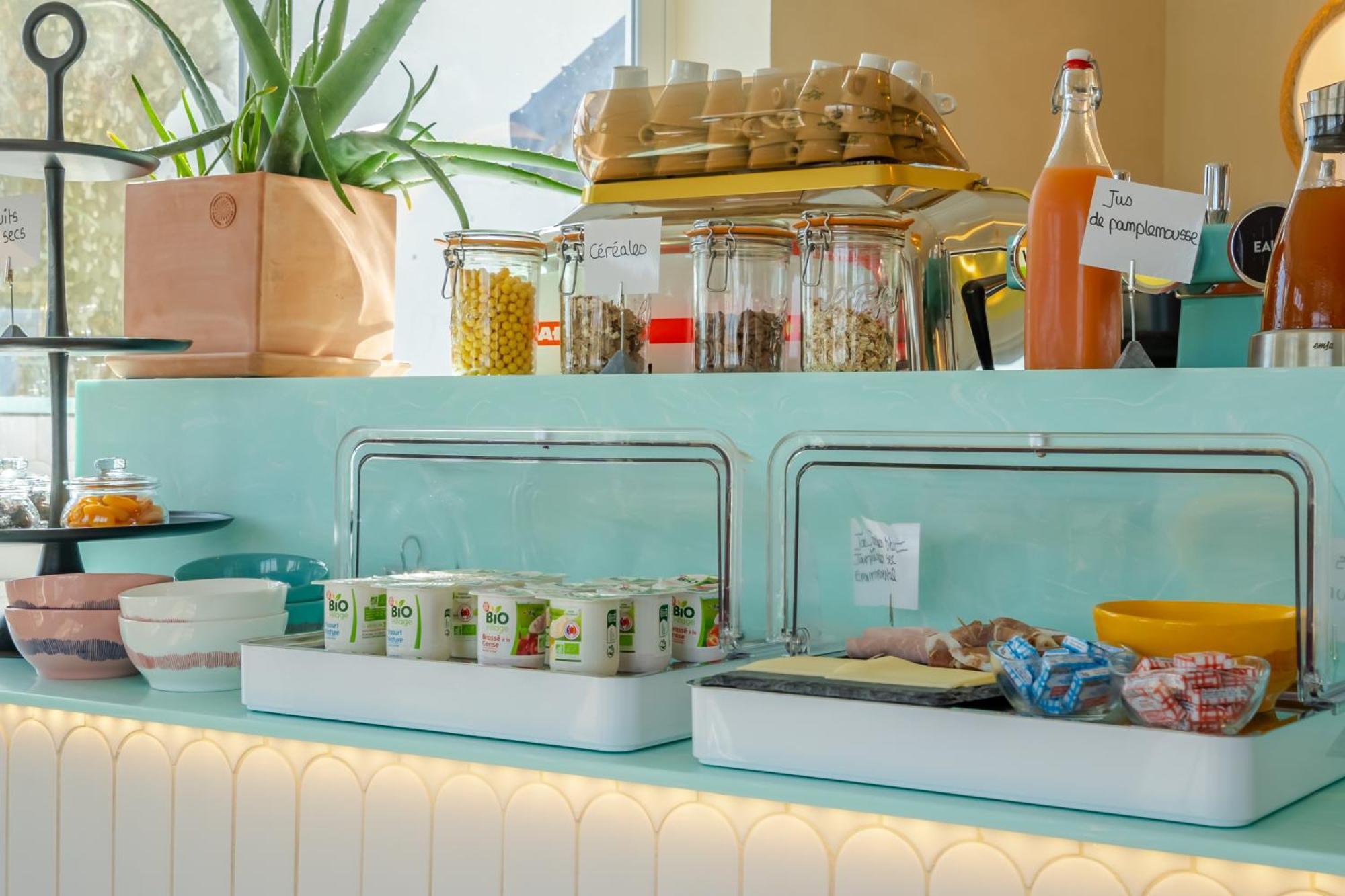 Hotel Ocean كابروتو المظهر الخارجي الصورة